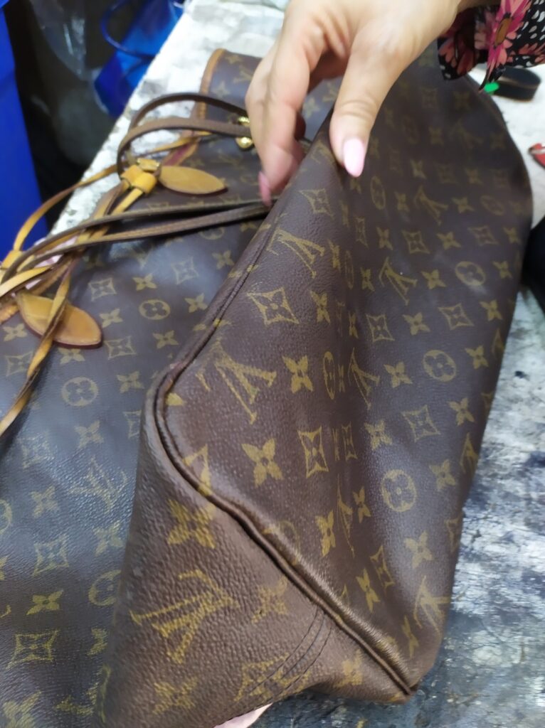 Riparazione Borse e Accessori Louis Vuitton